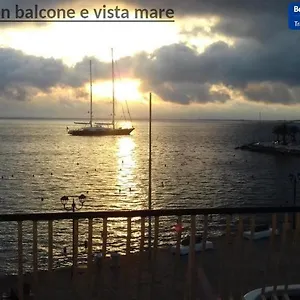 Ampio Monolocale Con Balcone Fronte Mare Porto Santo Stefano (Grosseto)